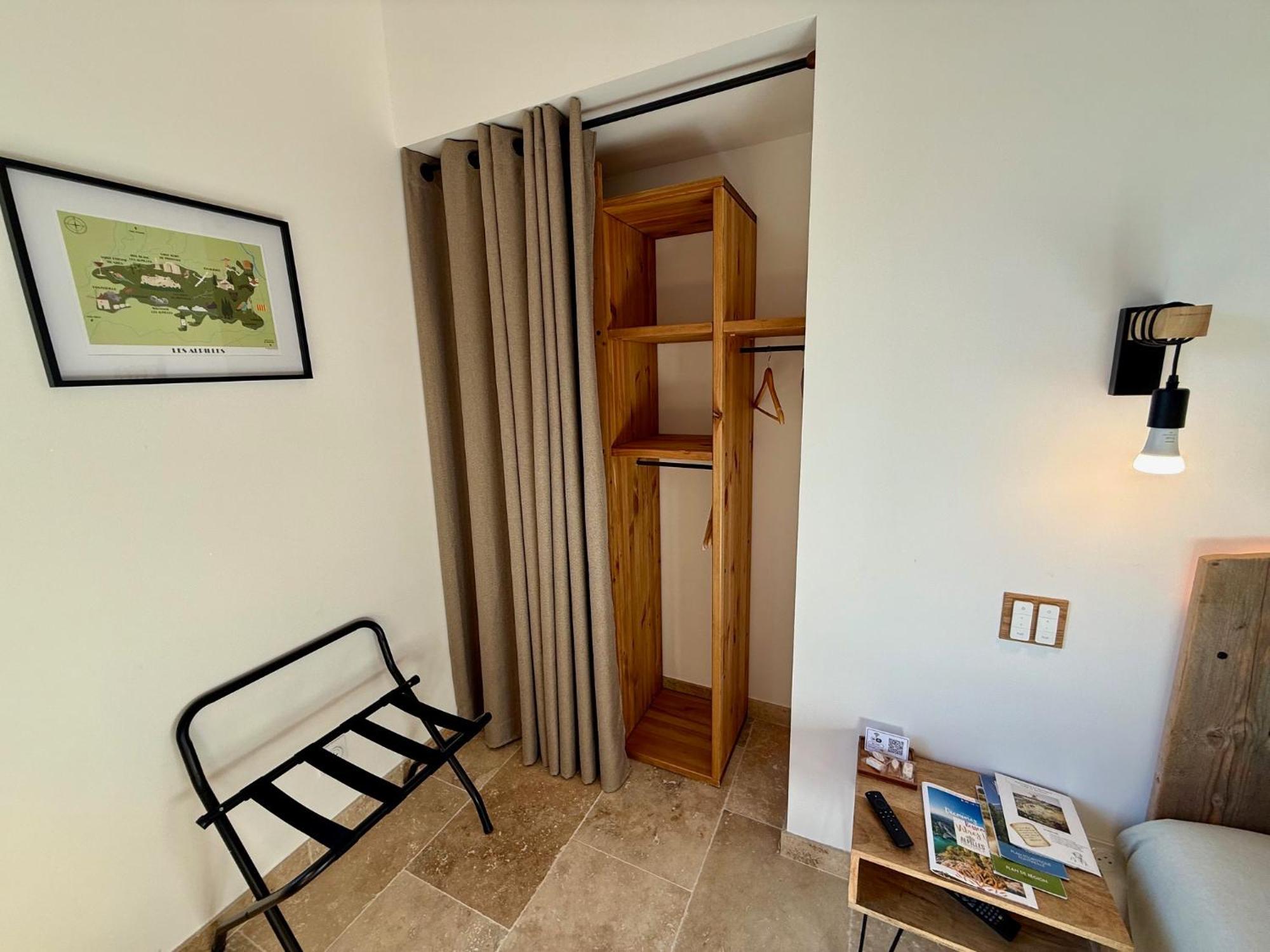 Mas Campau Bed & Breakfast Fontvieille Bilik gambar